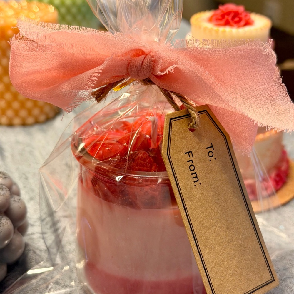 Pink and Red Candle Gift Set